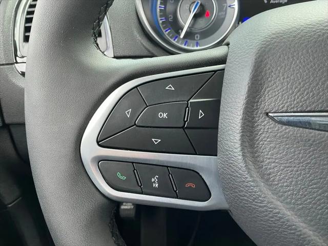 2023 Chrysler 300 Touring