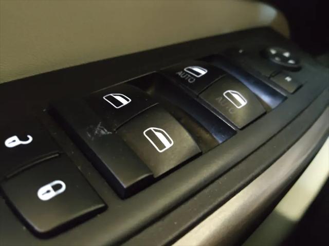 2019 Jeep Cherokee Limited FWD