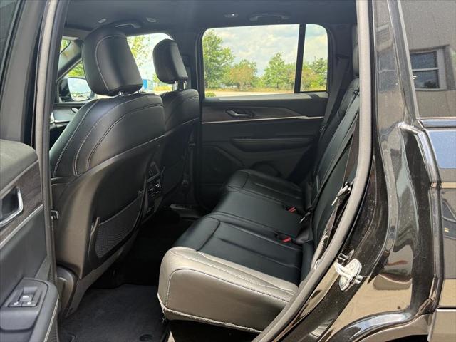 2025 Jeep Grand Cherokee Limited 4x4