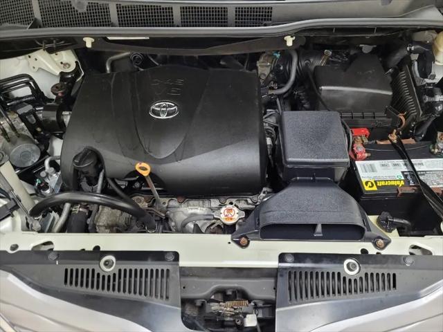 2017 Toyota Sienna XLE 7 Passenger