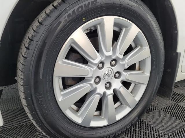 2017 Toyota Sienna XLE 7 Passenger