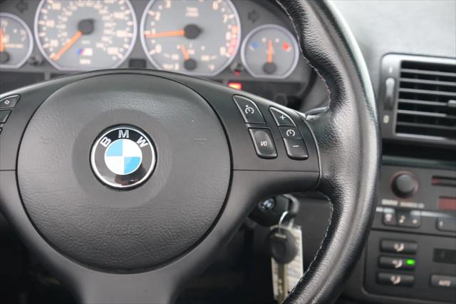 2001 BMW M3 Standard