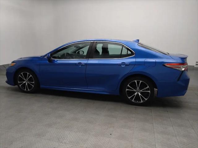 2019 Toyota Camry SE
