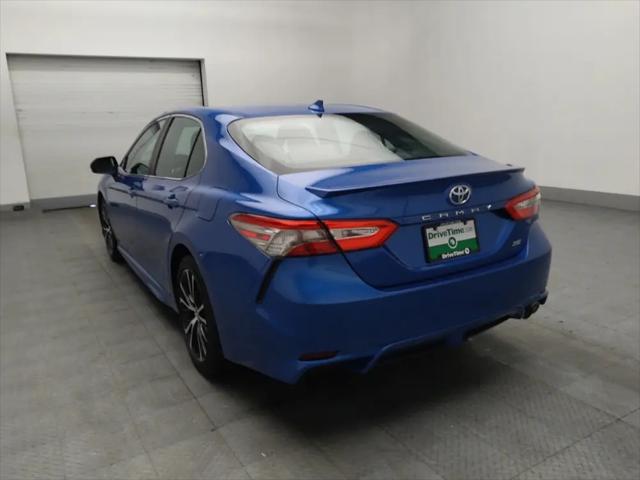 2019 Toyota Camry SE