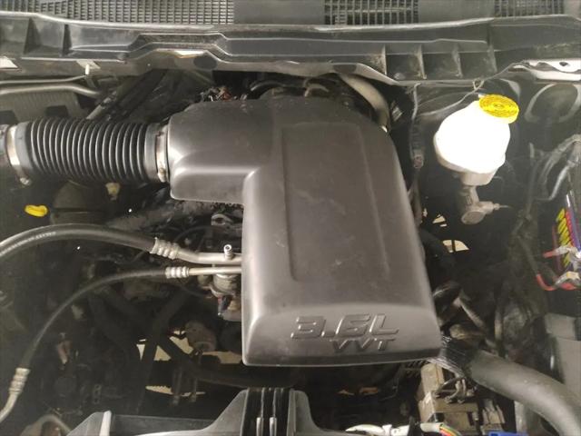 2018 Ram 1500 Express Quad Cab 4x4 6'4" Box