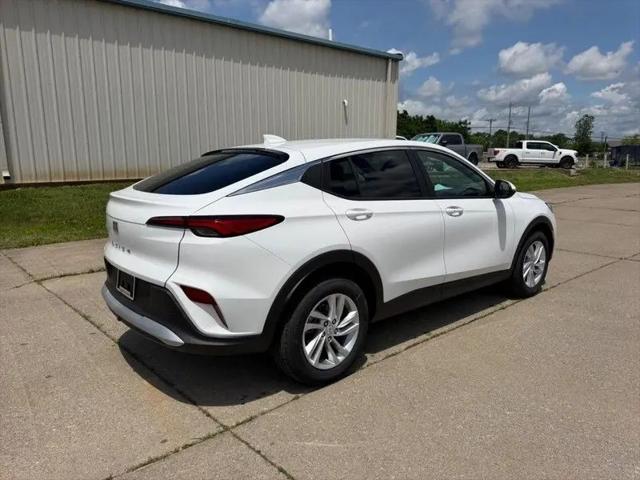 2026 Buick NV Preferred FWD