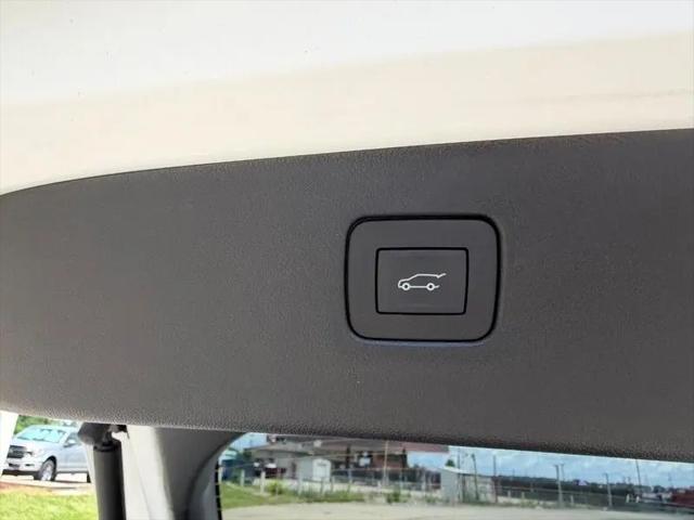 2026 Buick NV Preferred FWD