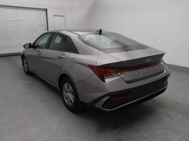 2024 Hyundai Elantra SE