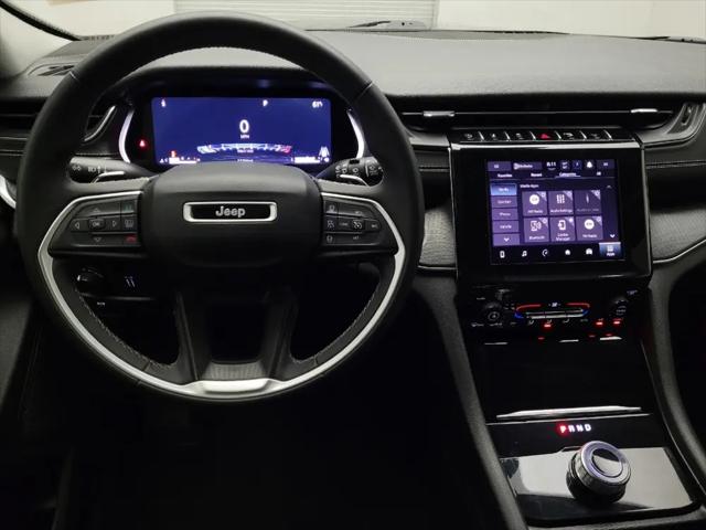 2024 Jeep Grand Cherokee Laredo 4x2
