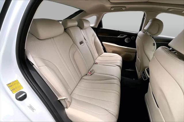 2022 Genesis G80 2.5T RWD