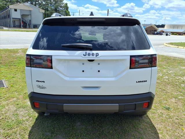 2026 Jeep Cherokee CHEROKEE LAREDO 4X4