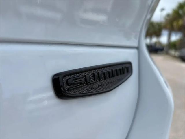 2026 Jeep Grand Cherokee L Summit 4x4