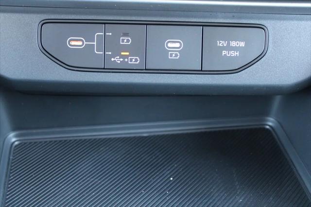 2026 Kia Carnival MPV LXS