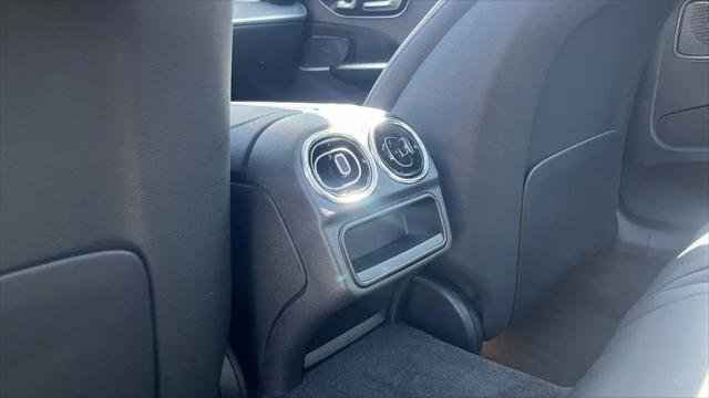 2026 Mercedes-Benz C-CLASS C 300 C 300