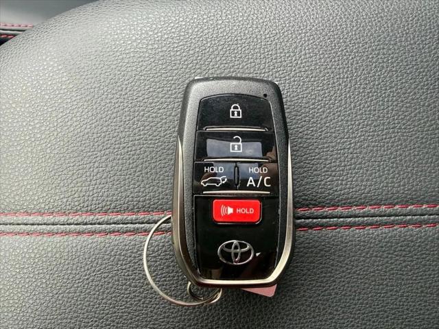 2024 Toyota RAV4 Prime XSE