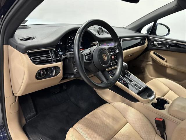 2023 Porsche Macan Macan