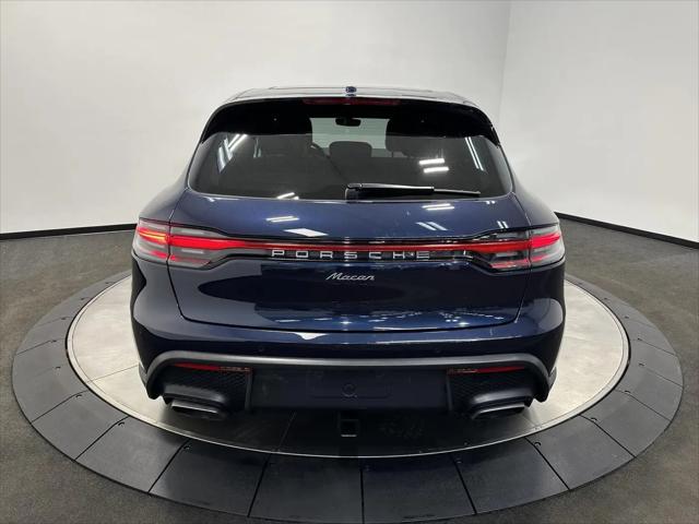 2023 Porsche Macan Macan