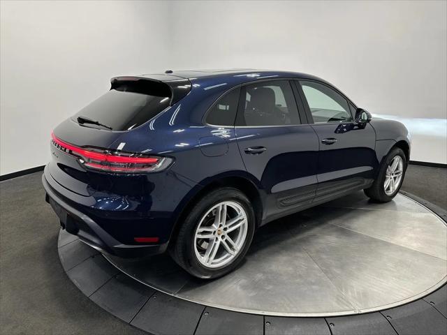 2023 Porsche Macan Macan