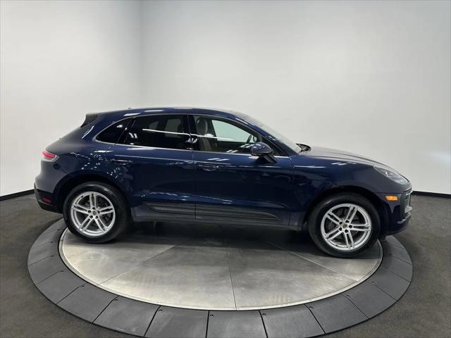 2023 Porsche Macan Macan
