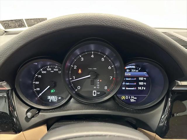 2023 Porsche Macan Macan