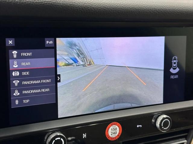 2023 Porsche Macan Macan