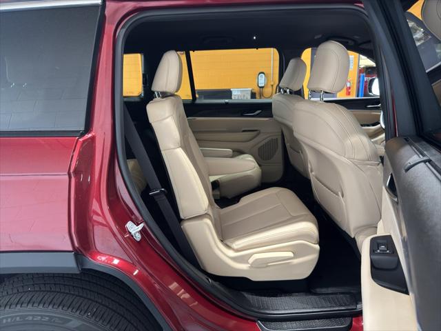 2023 Jeep Grand Cherokee L Limited 4x4