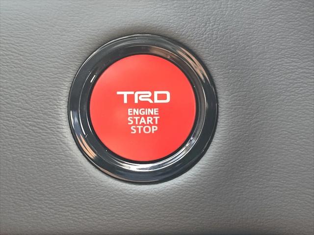 2026 Toyota Tundra Platinum CrewMax 5.5' Bed