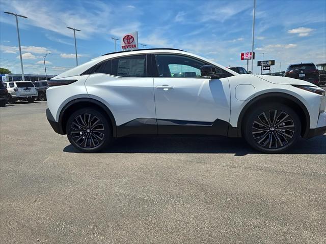 2026 Toyota C-HR XSE