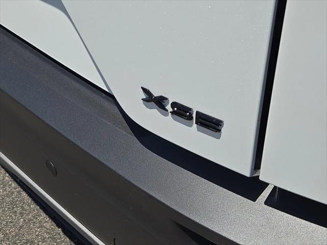 2026 Toyota C-HR XSE