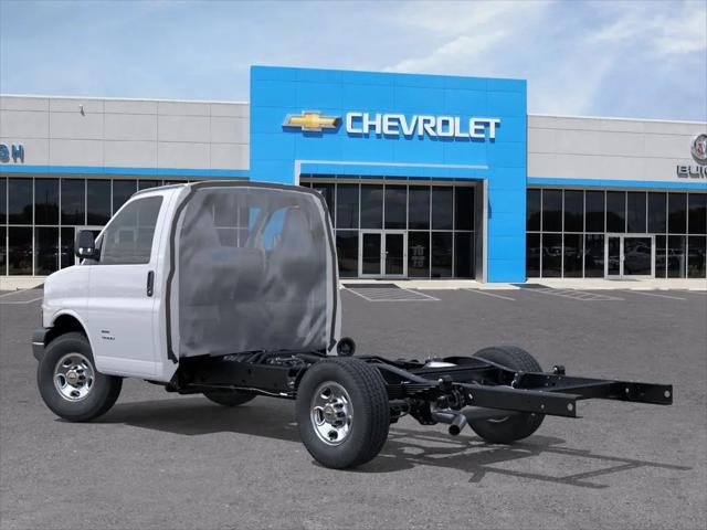 2025 Chevrolet Express Cutaway Work Van