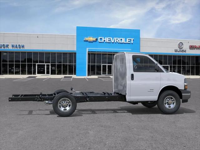 2025 Chevrolet Express Cutaway Work Van