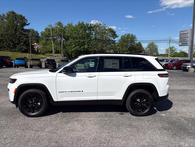 2026 Jeep Grand Cherokee GRAND CHEROKEE LAREDO ALTITUDE 4X4 2026 Jeep Grand Cherokee GRAND CHEROKEE LAREDO ALTITUDE 4X4
