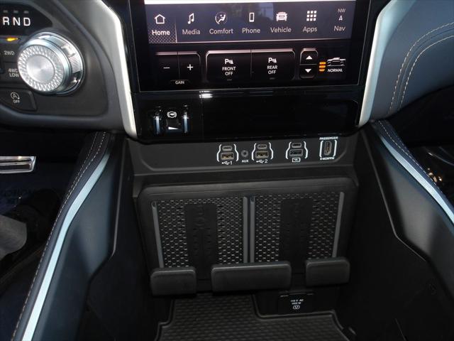 2025 Ram 1500 Tungsten Crew Cab 4x4 5'7" Box