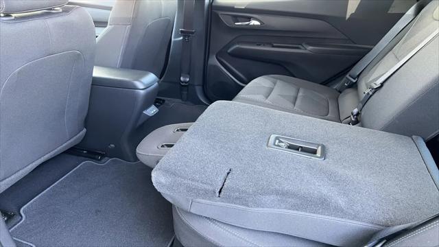2027 Chevrolet Bolt LT FWD