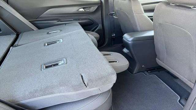 2027 Chevrolet Bolt LT FWD