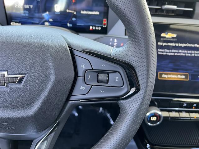 2027 Chevrolet Bolt LT FWD