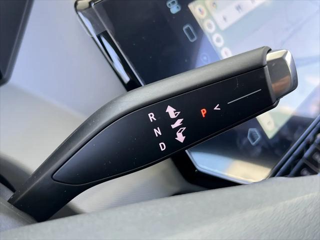 2027 Chevrolet Bolt LT FWD