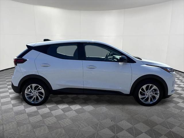 2027 Chevrolet Bolt LT FWD