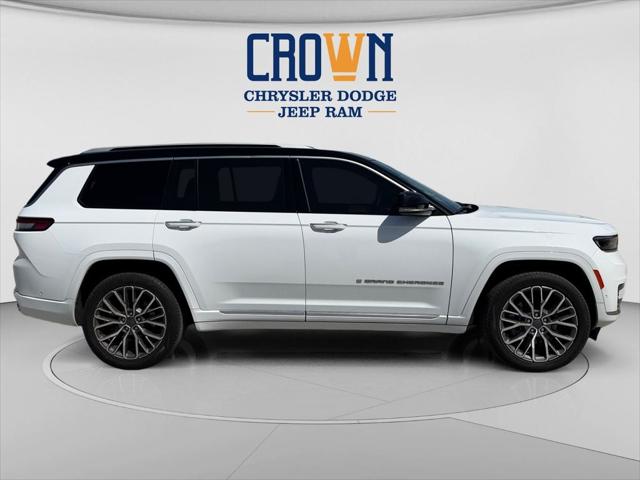 2023 Jeep Grand Cherokee L Summit Reserve 4x4 2023 Jeep Grand Cherokee L Summit Reserve 4x4