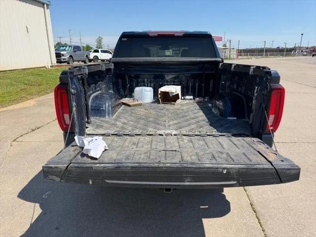 2023 GMC Sierra 1500 4WD Crew Cab Short Box SLT