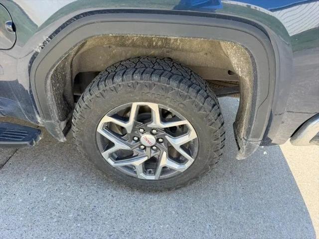 2023 GMC Sierra 1500 4WD Crew Cab Short Box SLT