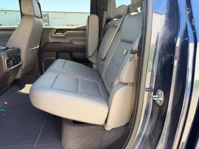 2023 GMC Sierra 1500 4WD Crew Cab Short Box SLT