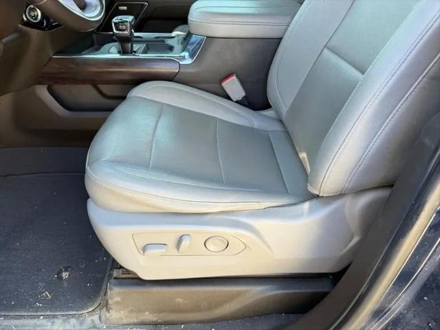 2023 GMC Sierra 1500 4WD Crew Cab Short Box SLT