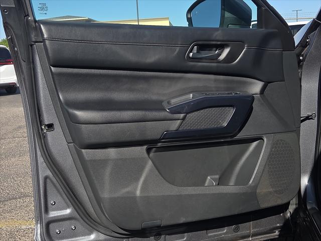 2025 Nissan Pathfinder SV FWD