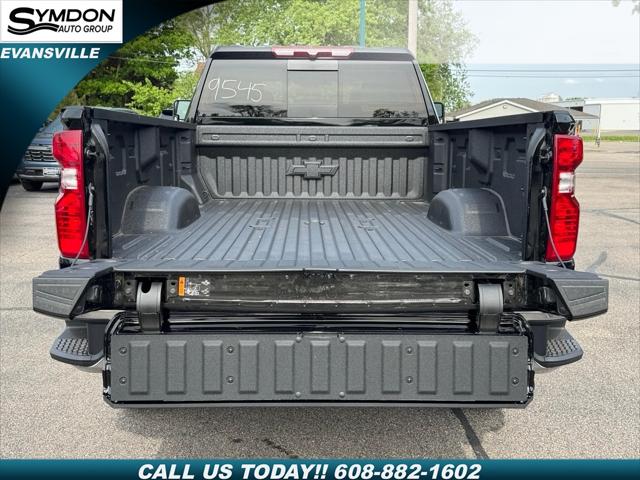 2026 Chevrolet Silverado 3500HD Crew Cab, Long Bed, LT Dual Rear Wheel, RWD