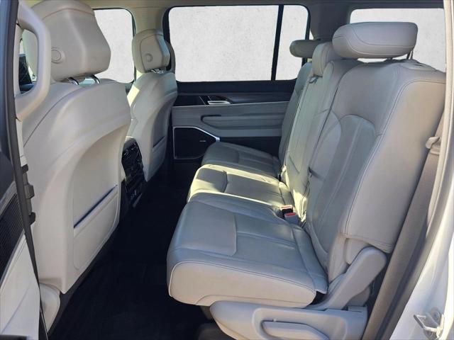 2024 Jeep Wagoneer Series III 4x4