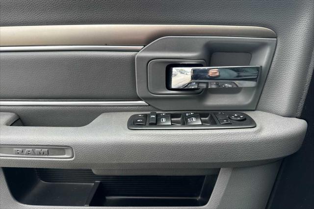 2018 Ram 1500 SLT Quad Cab 4x2 6'4" Box