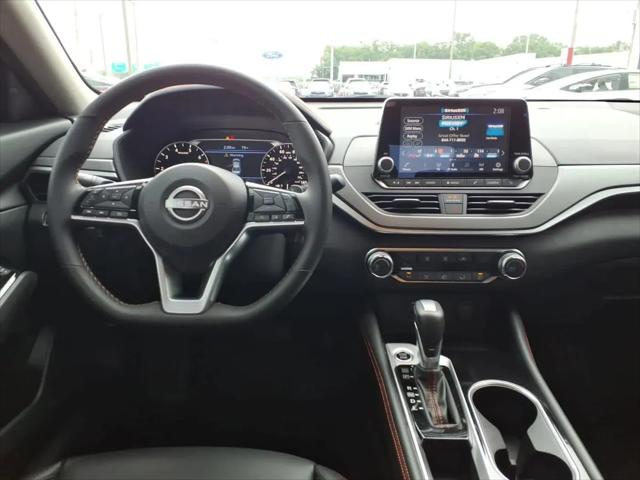 2025 Nissan Altima SR FWD