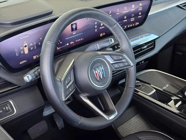2025 Buick Enclave Preferred FWD