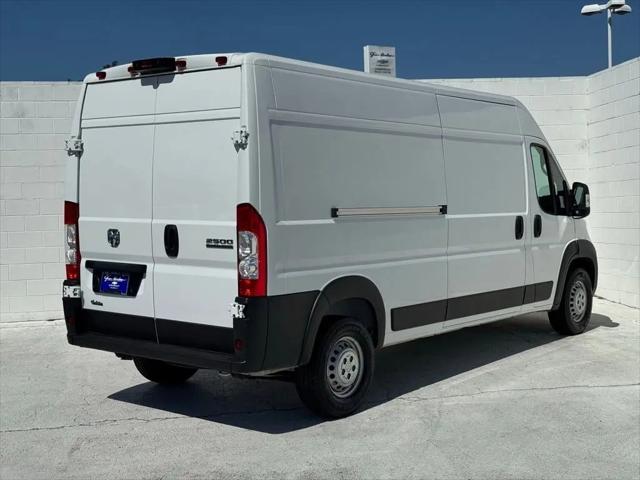 2025 Ram ProMaster 2500 Cargo Van Tradesman High Roof 159" WB w/Pass Seat